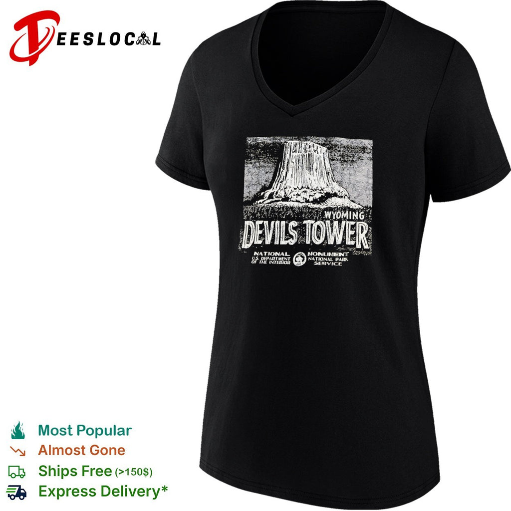 Devils Tower Wyoming National Park Service monument vintage shirt