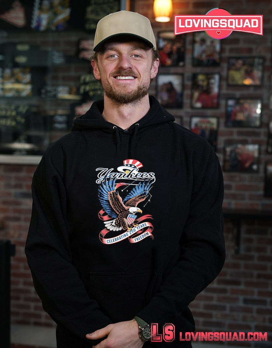 New York Yankees Celebrating 250 Years of Freedom shirt