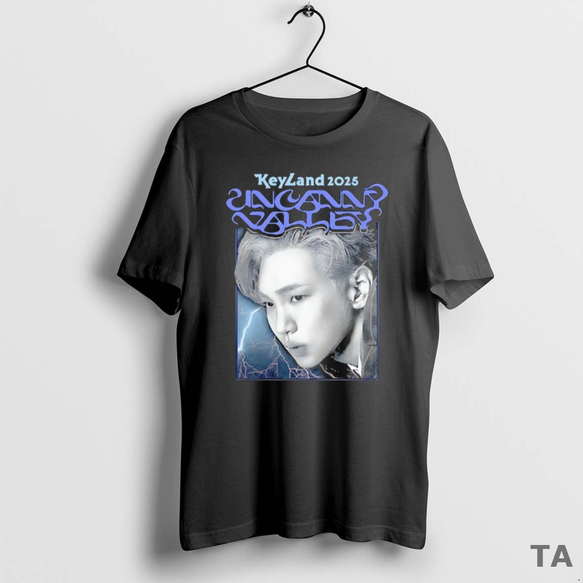Top Uncanny Valley Keyland 2025 K Pop Shinee T-Shirts, Hoodie, Sweatshirt