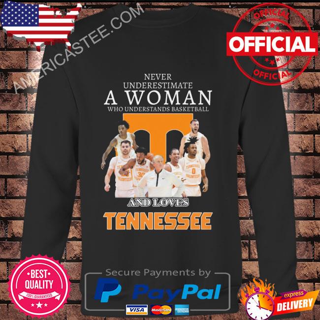 Never underestimate a woman who understands basketball and loves illinois fighting illini 2023 shirt