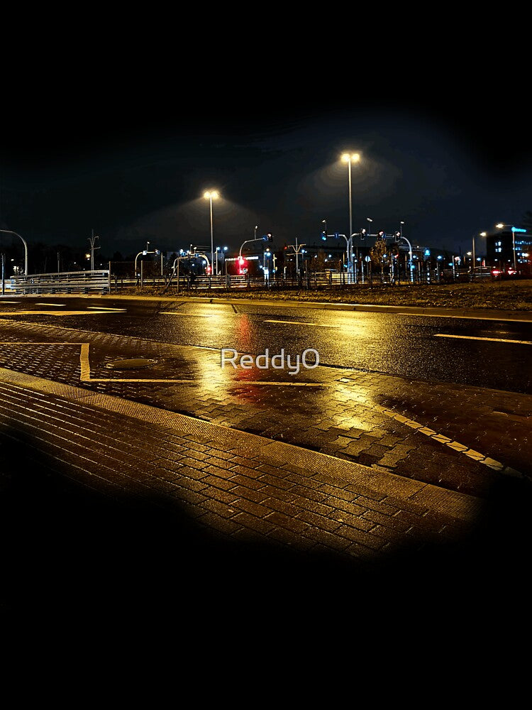 City at night by Reddy0