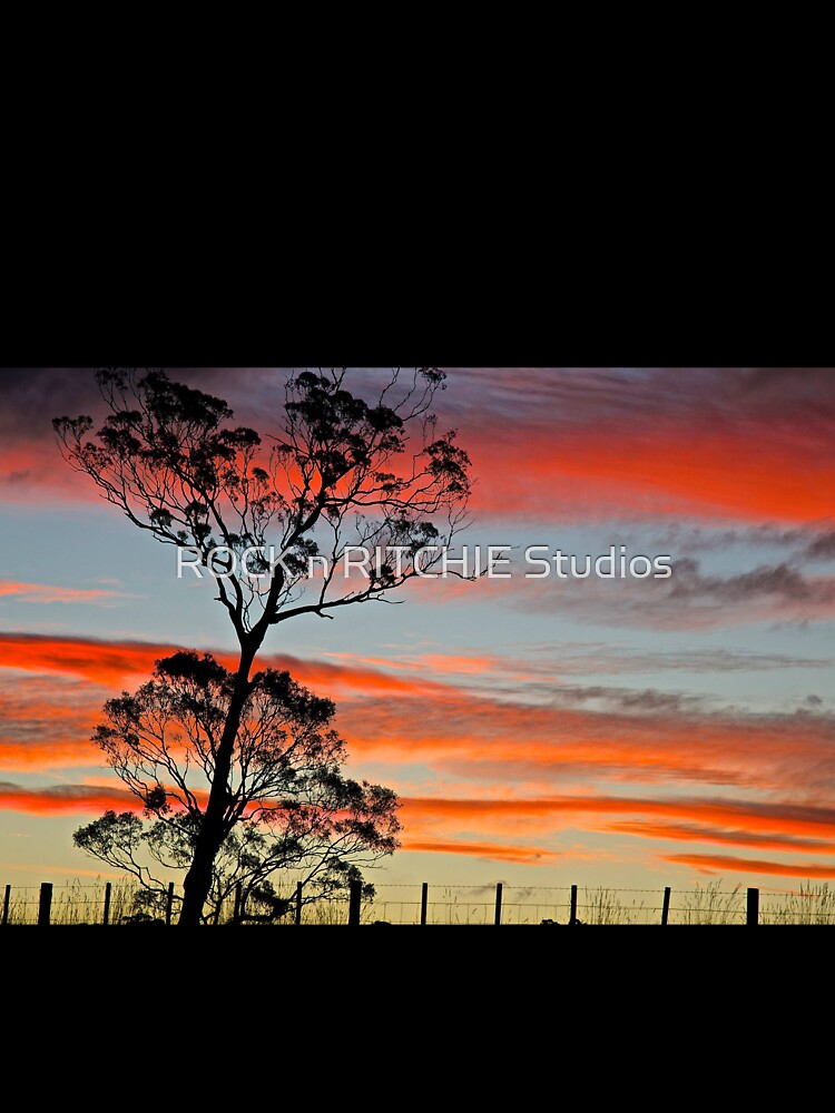 SUNSETS AND SUNRISES by ROCK n RITCHIE Studios T-Shirts, Hoodie, Sweatshirt | BlankRebels.com (Image 3)