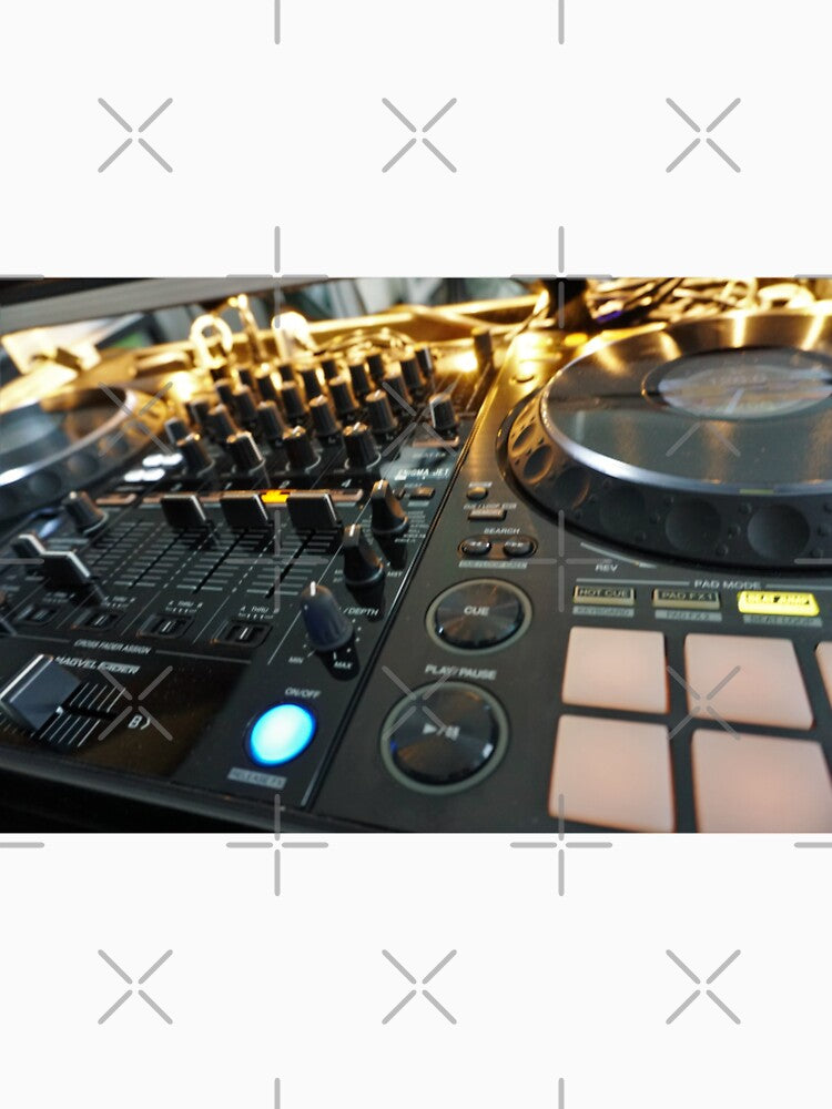 DJ equipment 2 by Kunst-in-Szene T-Shirts, Hoodie, Sweatshirt | BlankRebels.com (Image 2)