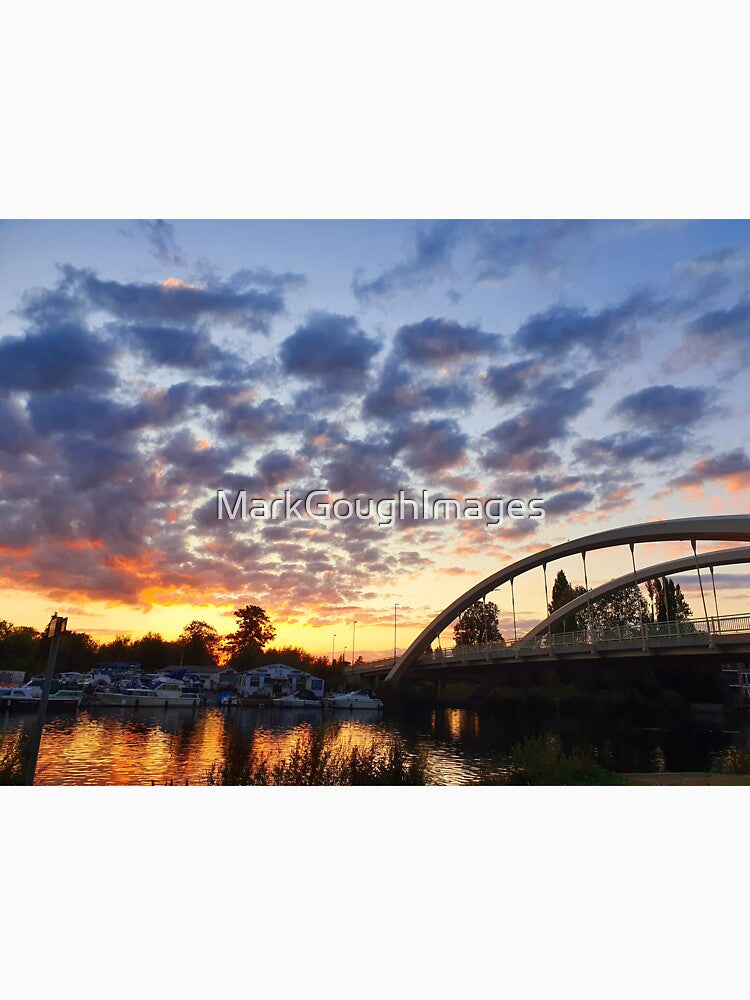 Sunset Over The Thames by MarkGoughImages T-Shirts, Hoodie, Sweatshirt | BlankRebels.com (Image 3)