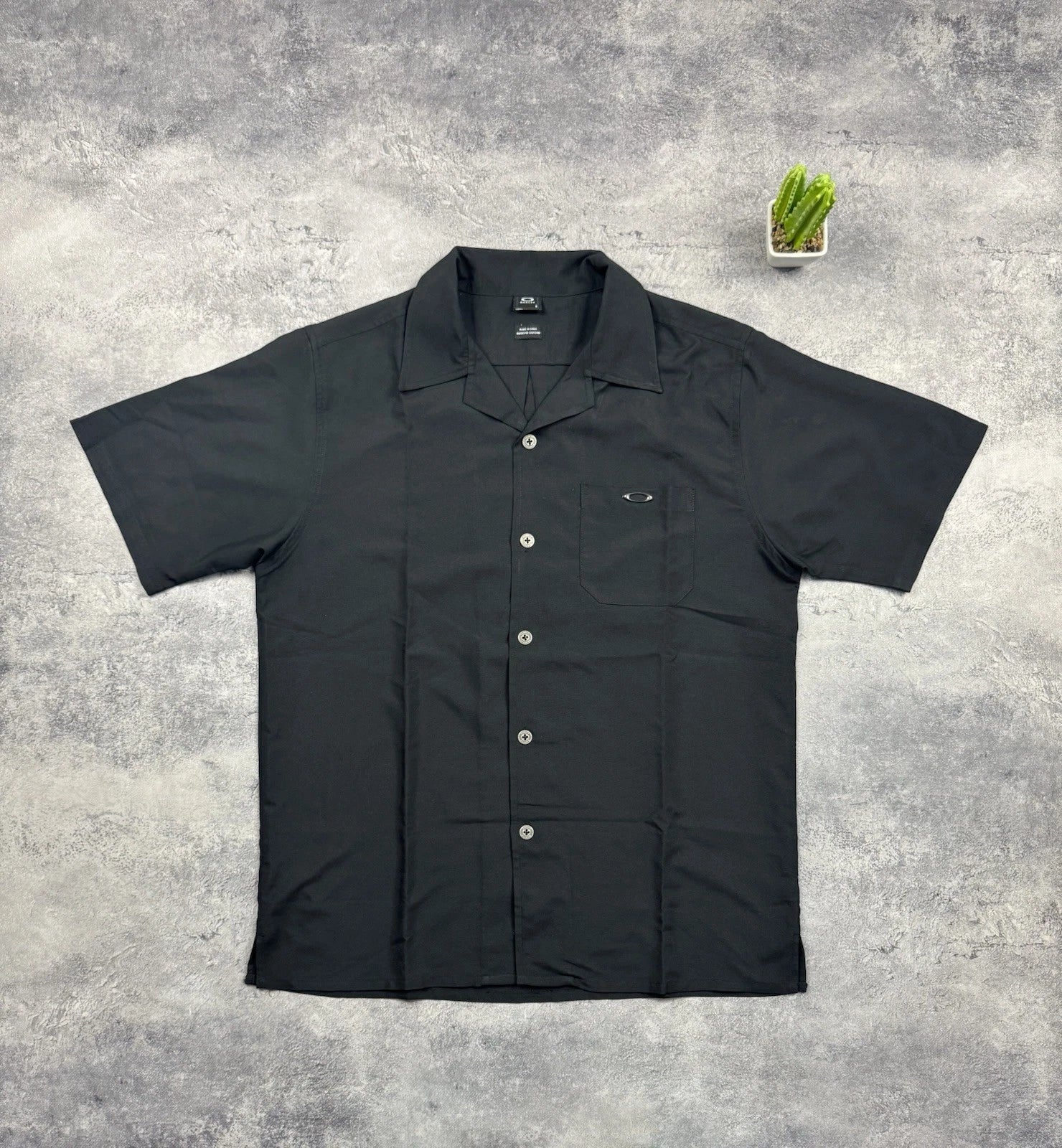 OAKLEY ARCHIVE Y2K Metal Icon Logo Shirt Black