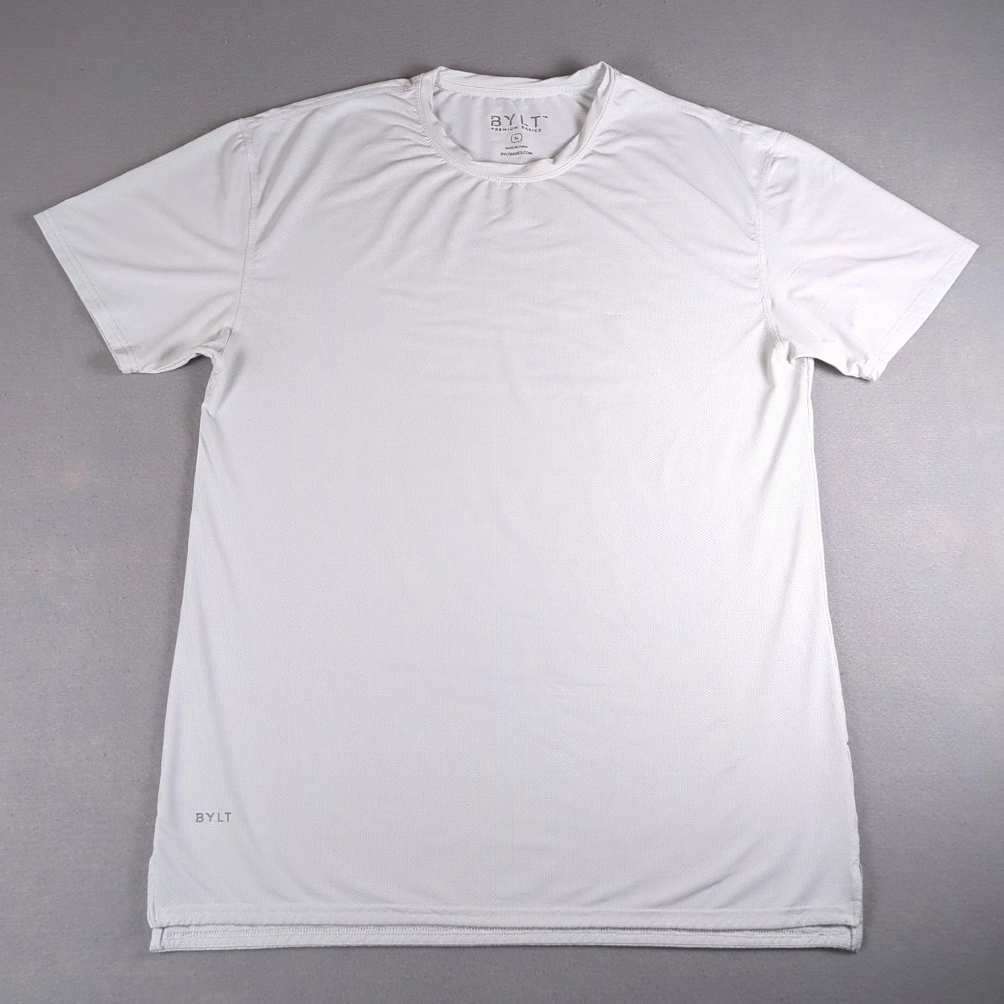 BYLT Premium Basics Shirt Mens Extra Large White Short Sleeve Performance Tee