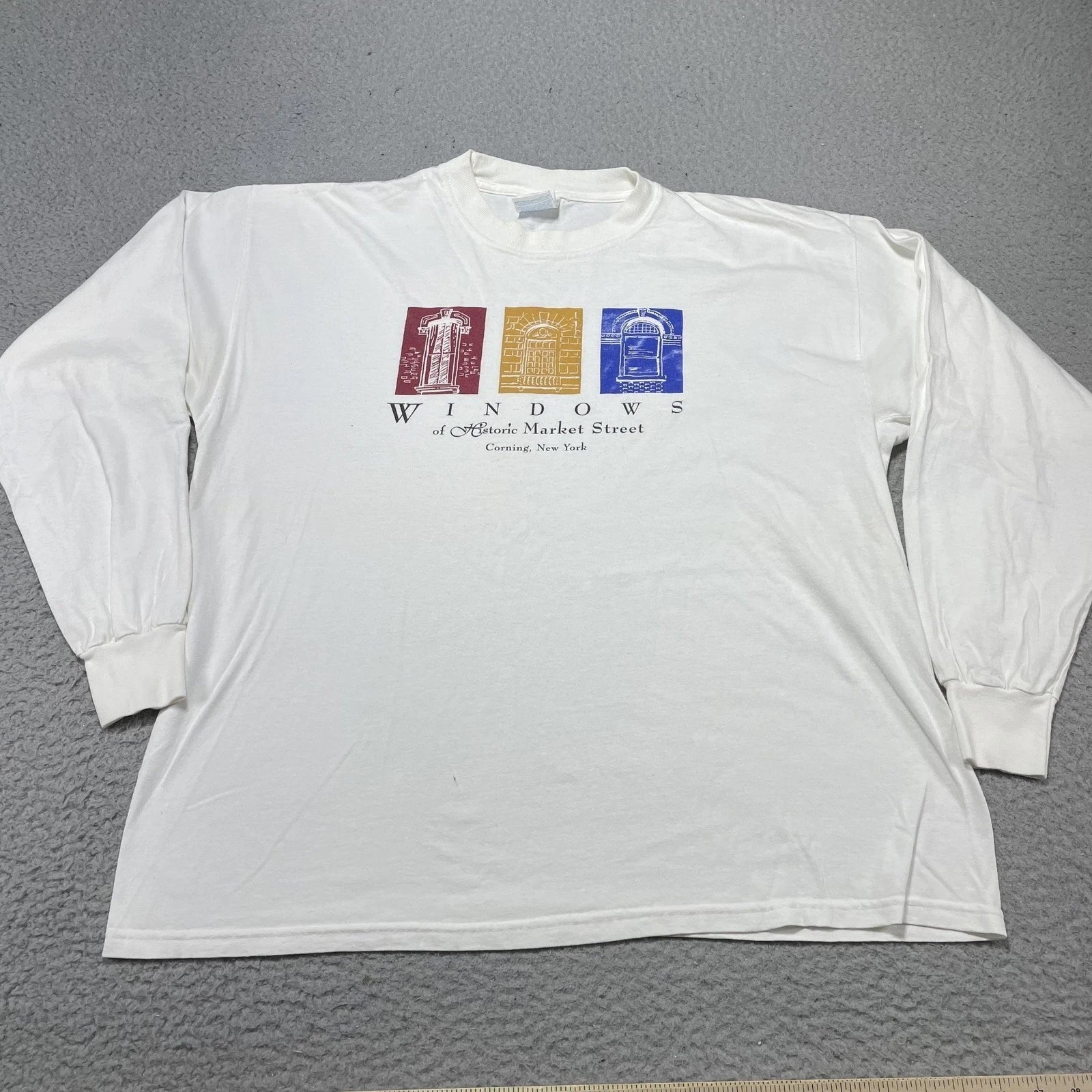 Vintage Windows Market Street Shirt Mens XL White Gildan Long Sleeve Graphic Art