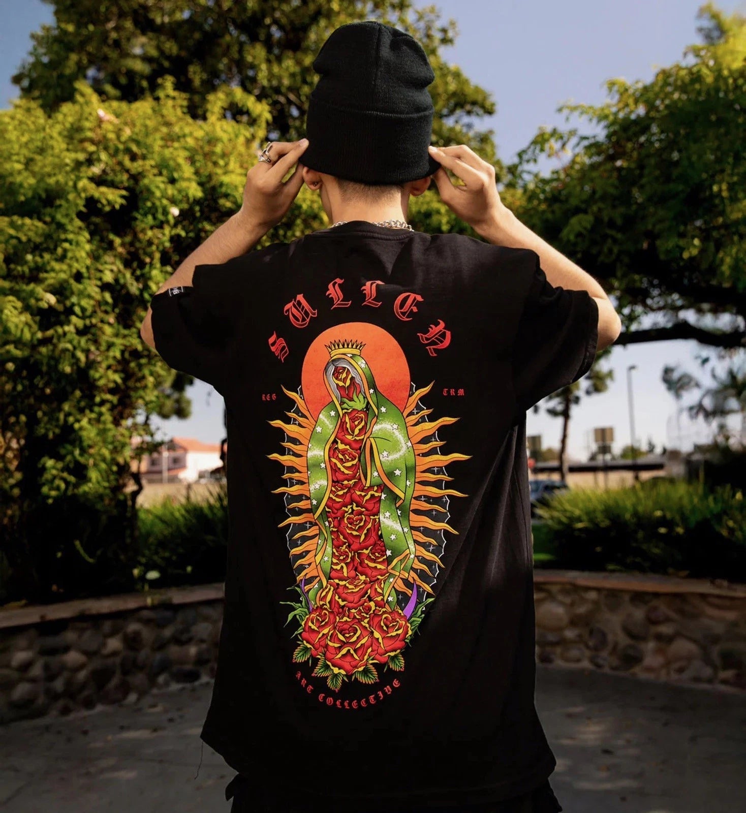 SULLEN CLOTHING SAINT ROSE PREMIUM T-SHIRT