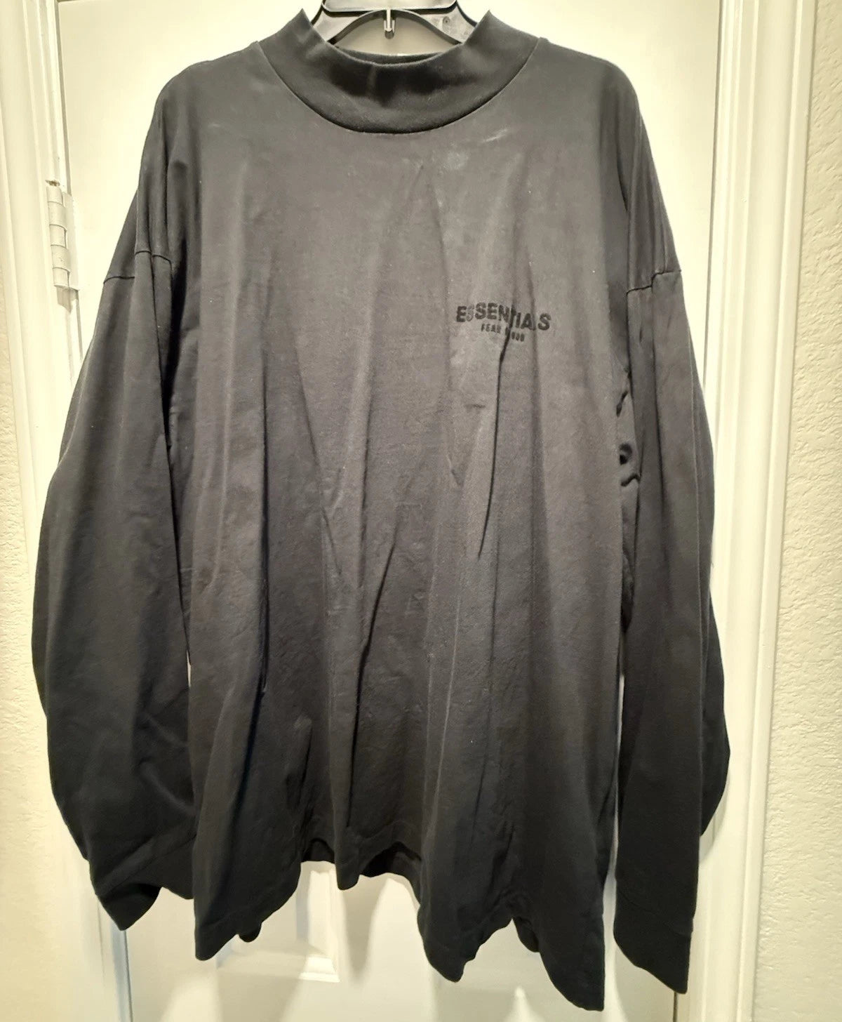 Essentials Fear of God Men's Black Logo Mock Neck Long Sleeve T-Shirt XL