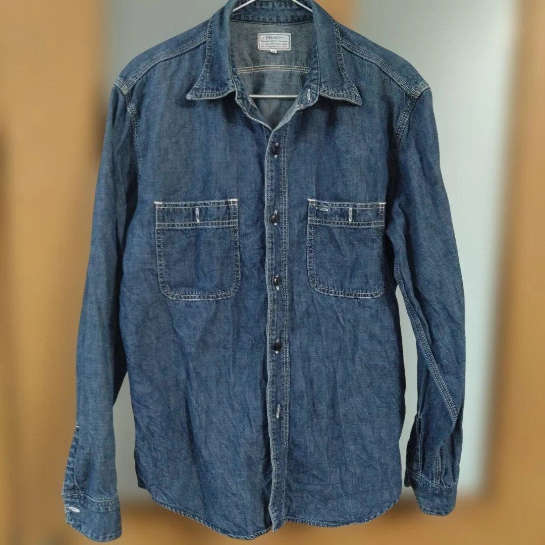 TWO MOON Denim Long Sleeve Shirt Size 40 with 2 Pockets