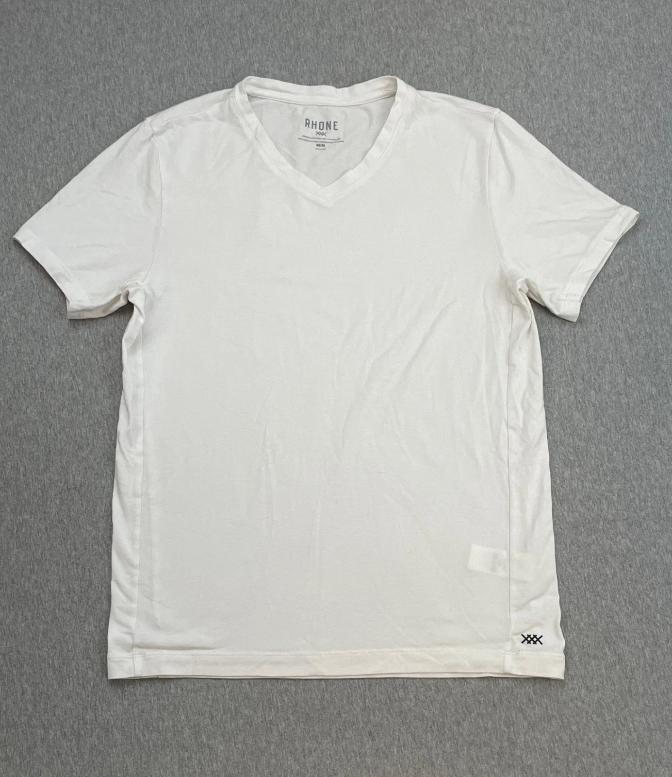Rhone Shirt Mens Medium White Cotton Blend Stretch Short Sleeve V Neck Pullover