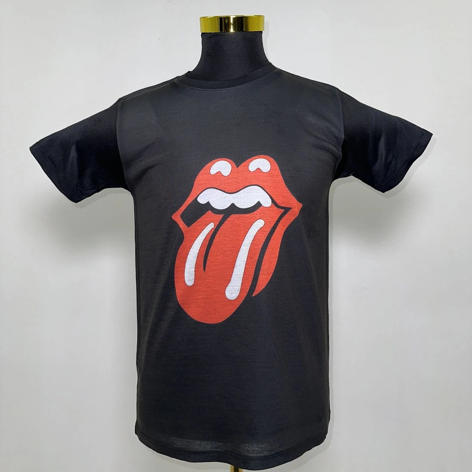 Start me Up Lips T-Shirt Rock n Roll Urban Fashion Street Wear Black Size: M/L/X
