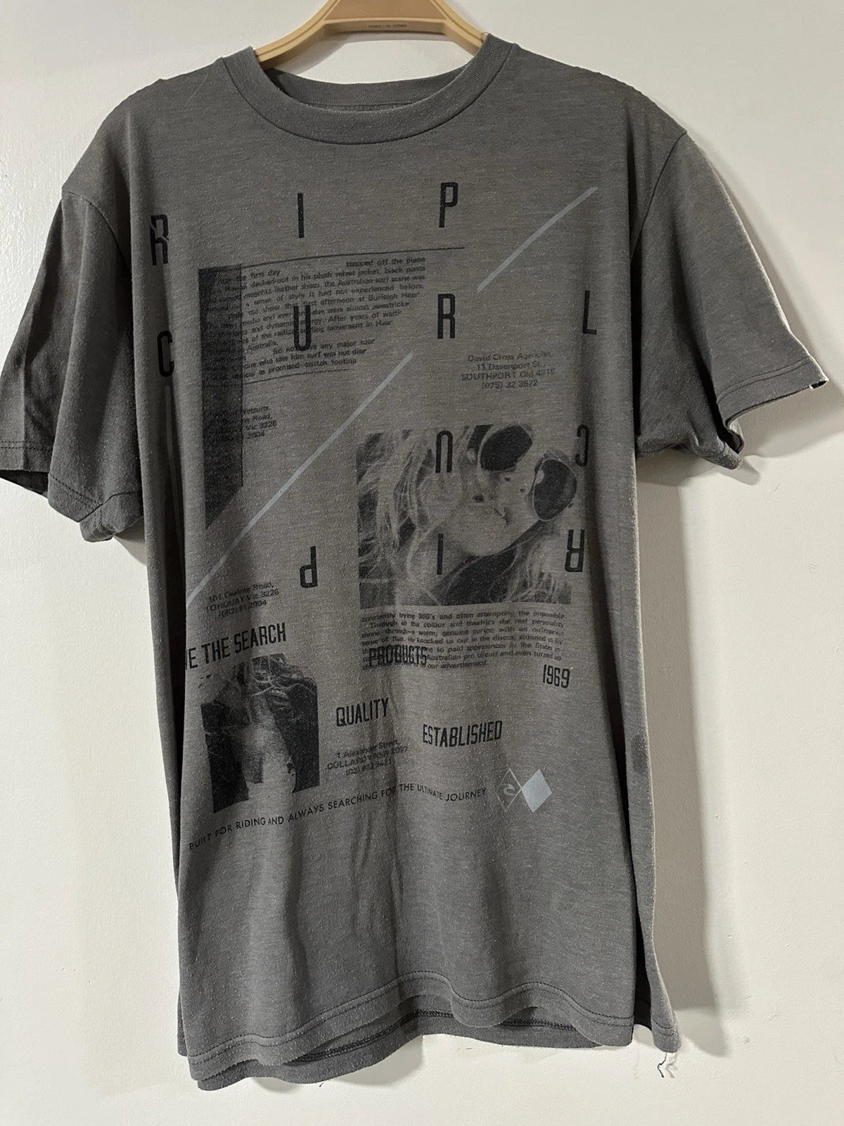 Rip Curl Urban Graph T-Shirt Men’s Size M  Vintage Heather Lightweight & Comfy
