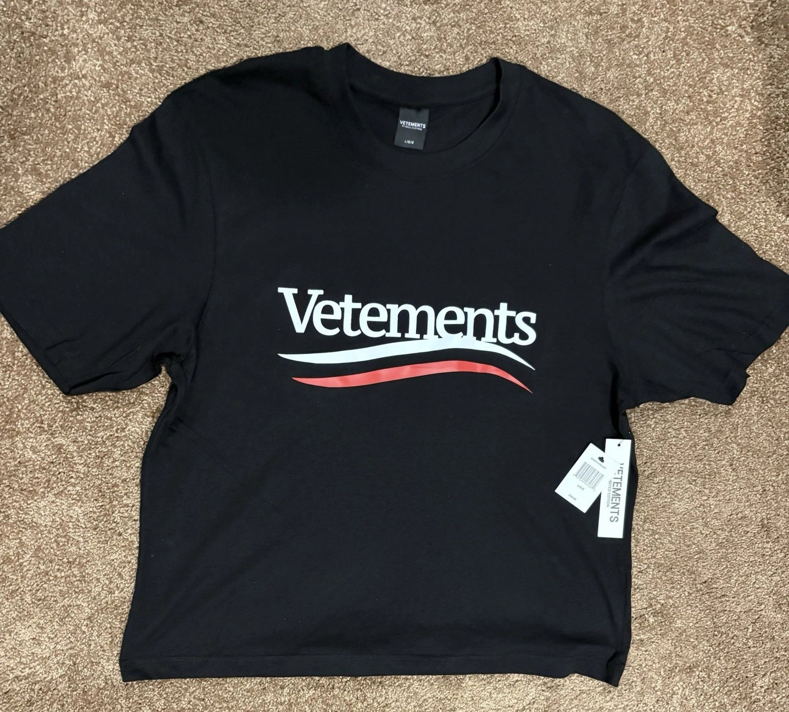 Vetements T Shirt New Sz M Men’s 58$