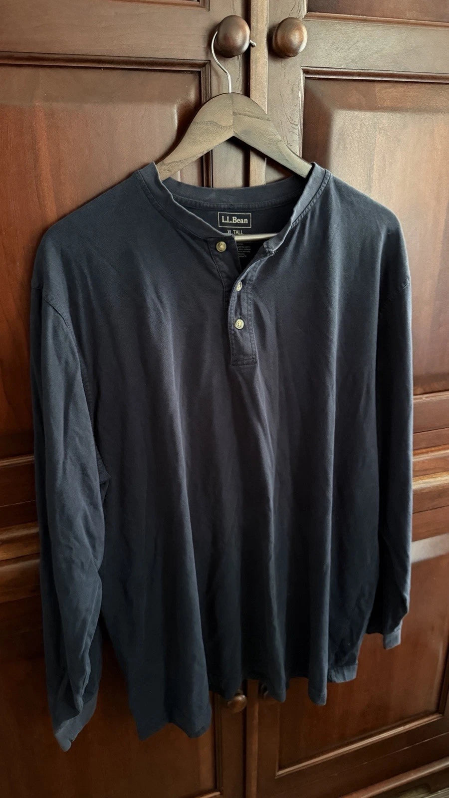LL Bean Men’s Henley Shirt Blue Long Sleeve 100% Cotton Casual Size XL Trad. Fit
