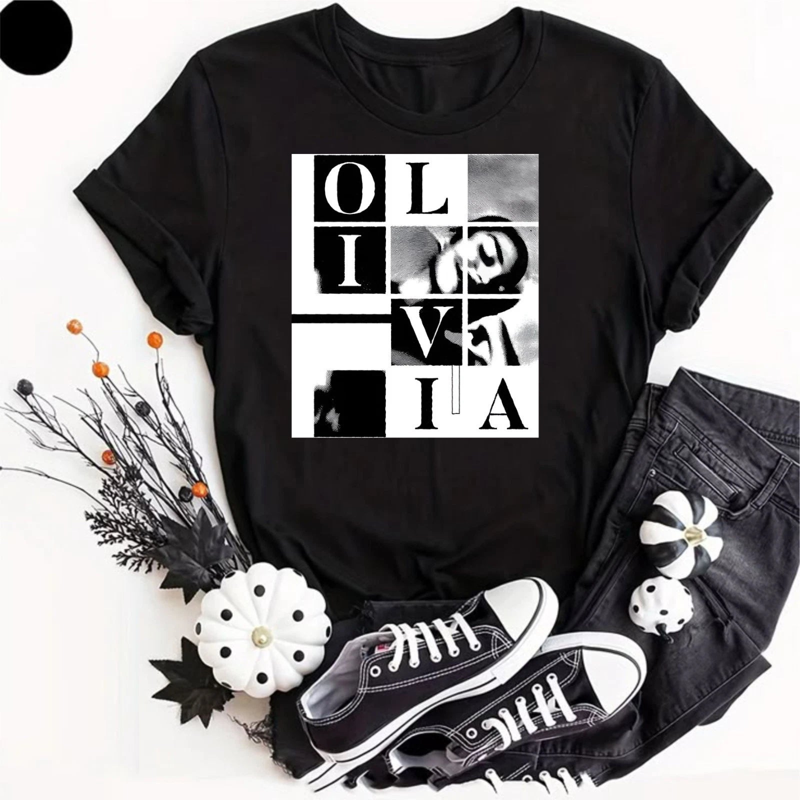The Art of Loving T-Shirt Olivia Dean Music Concert Fan Tour Gift Adults Tee Top