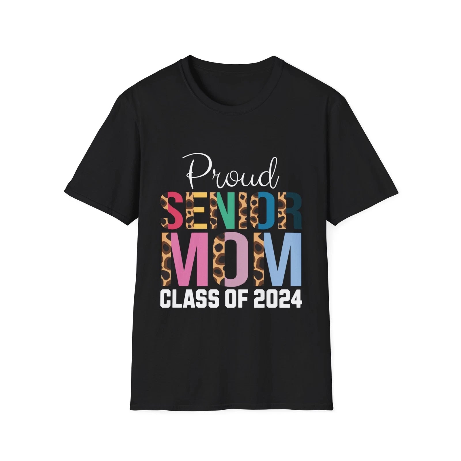 Proud Senior Mom Class of 2024 Tee - Stylish Graduation Outfit