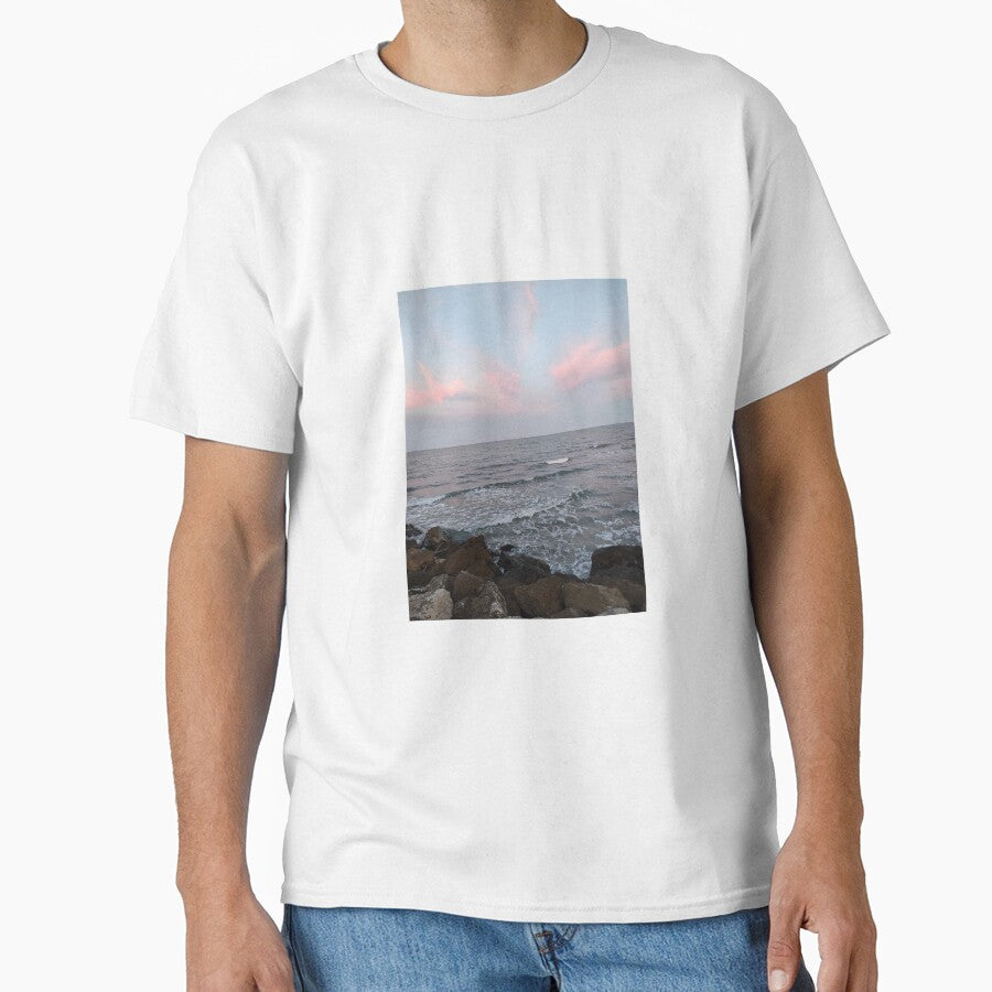 Kopie von Italien Sunset Sea Sunset Rimini by PaulPolygonart T-Shirts, Hoodie, Sweatshirt | BlankRebels.com (Image 1)