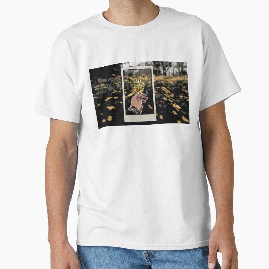 Daisy by swiftiesari T-Shirts, Hoodie, Sweatshirt | BlankRebels.com (Image 1)