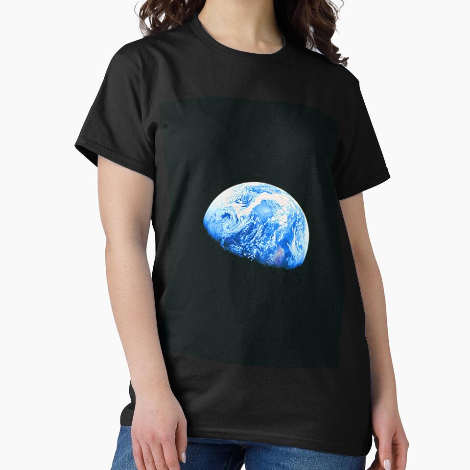Earthrise (Detail) by HeadRubble