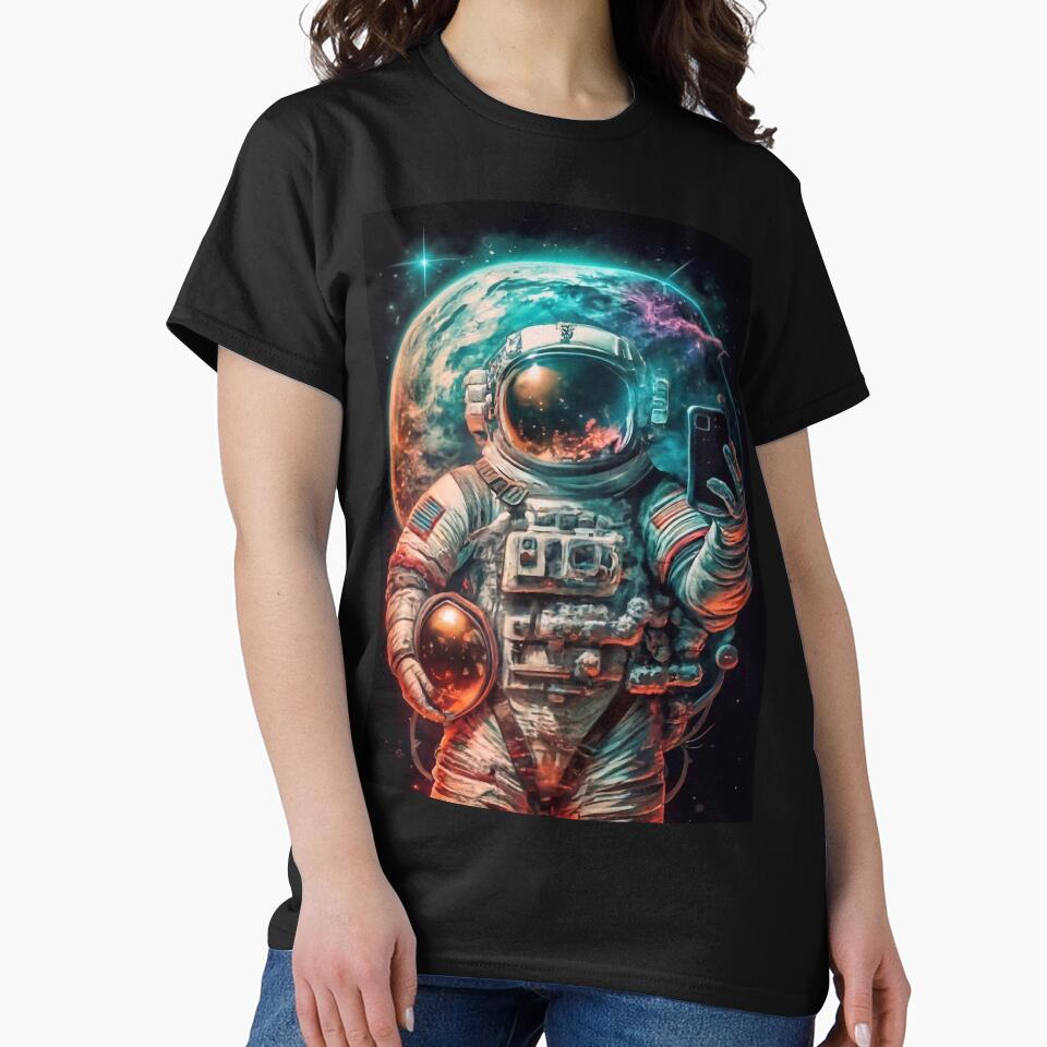 Astronaut takes a selfie by M-Y-A-R-T- T-Shirts, Hoodie, Sweatshirt | BlankRebels.com (Image 2)