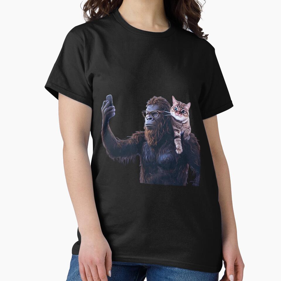 Bigfoot Selfie Cat T-Shirt: Funny Sasquatch Glasses Pet Lover Meme Tee | Cryptid Nerd Selfie by Snark & Spark... (Image 2)