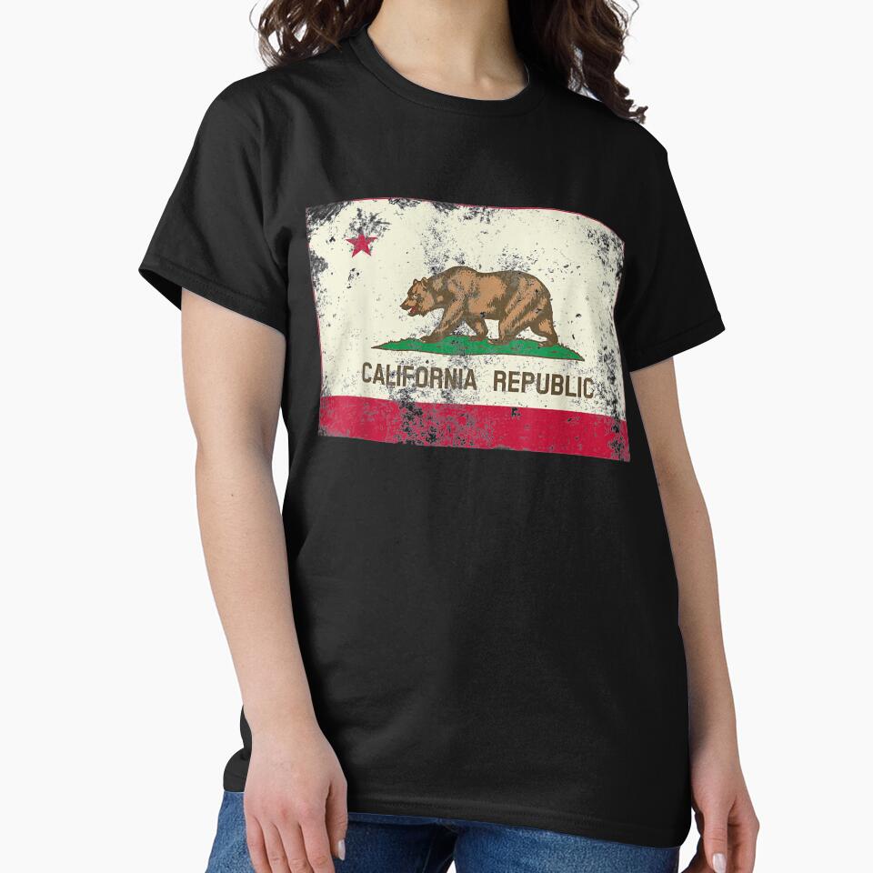 Vintage California Republic | I Love CA - Cali Life by DailonisDumpji T-Shirts, Hoodie, Sweatshirt (Image 2)