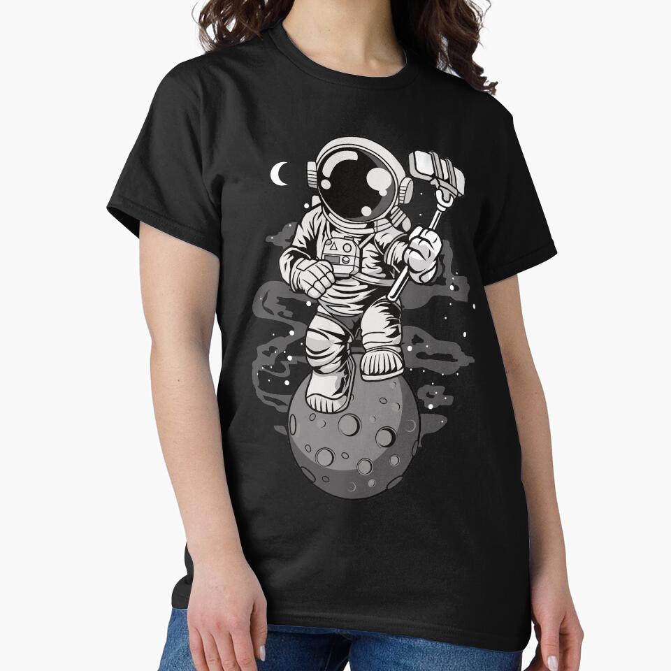 Astronaut Selfie - Funny Outer Space Lovers by Desteroids T-Shirts, Hoodie, Sweatshirt | BlankRebels.com (Image 2)