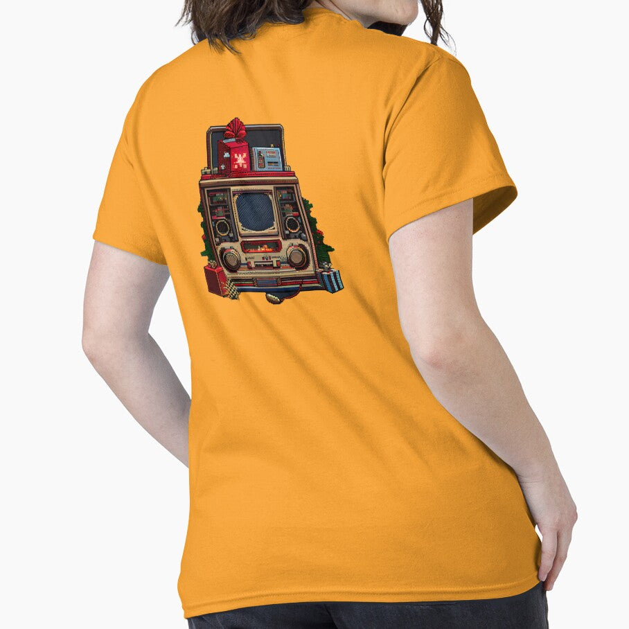 Retro radio (Christmas edition) by Pixelarium T-Shirts, Hoodie, Sweatshirt | BlankRebels.com (Image 2)