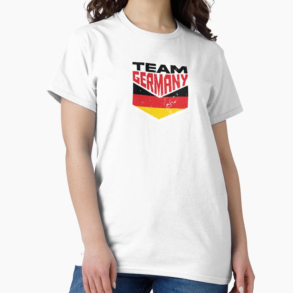 Team Germany, Deutsch Distressed Flag, Vintage Supporter Sport by ramenrose