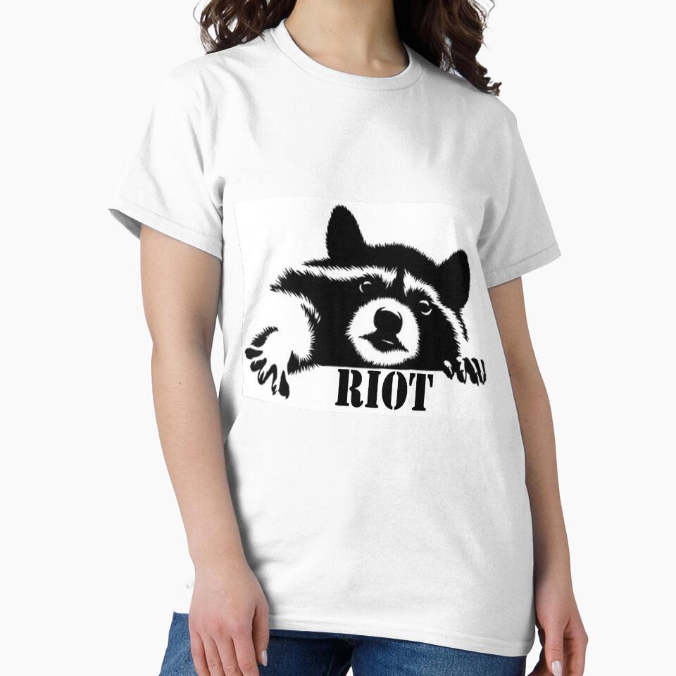 Riot Raccoon by SerpentSkyArts