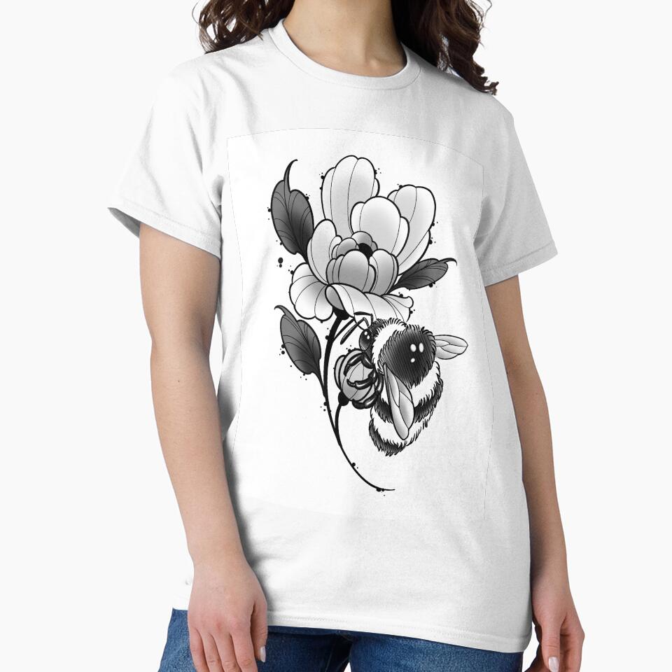 Resting bumble bee. by Screaming Monkey