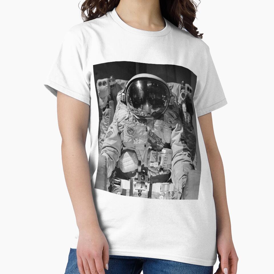 Cool black and gray space astronaut by DelightfulArts T-Shirts, Hoodie, Sweatshirt | BlankRebels.com (Image 2)