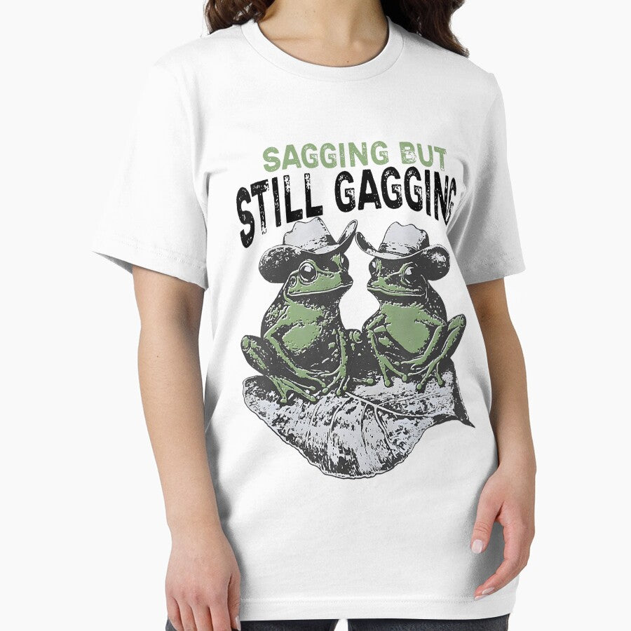 Sagging But Still Gagging Funny Meme Frog Retro Humor Joke by DreamyNature T-Shirts, Hoodie, Sweatshirt (Image 2)