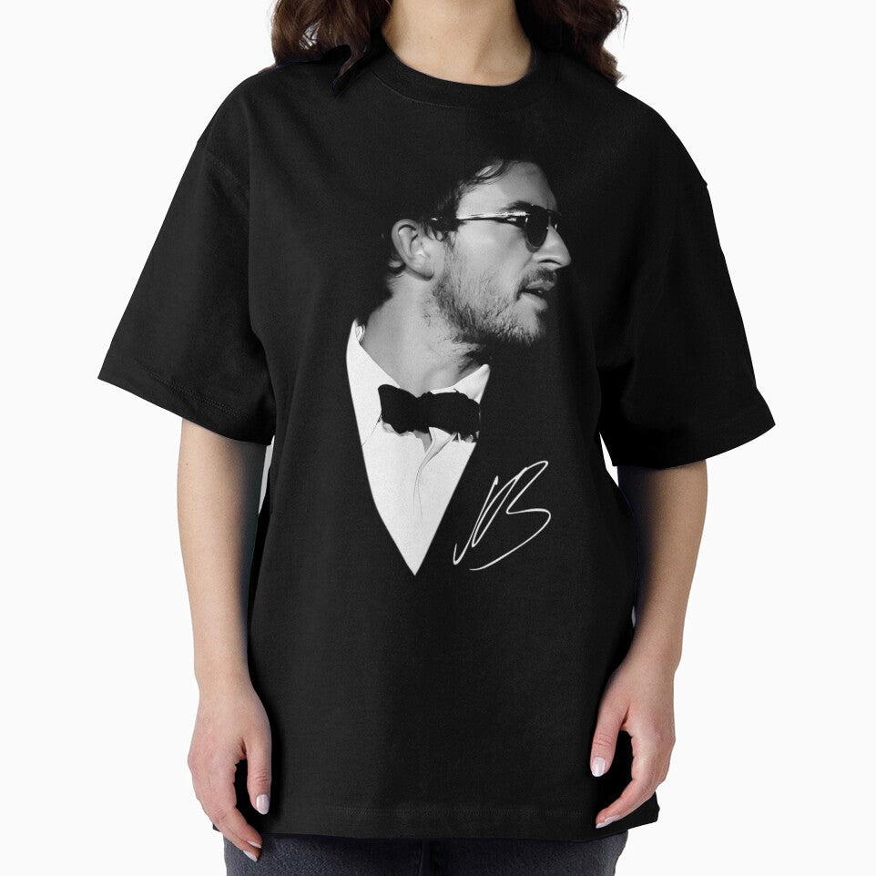 Jonathan Bailey 90S Retro by HeleneCollins T-Shirts, Hoodie, Sweatshirt | BlankRebels.com (Image 2)