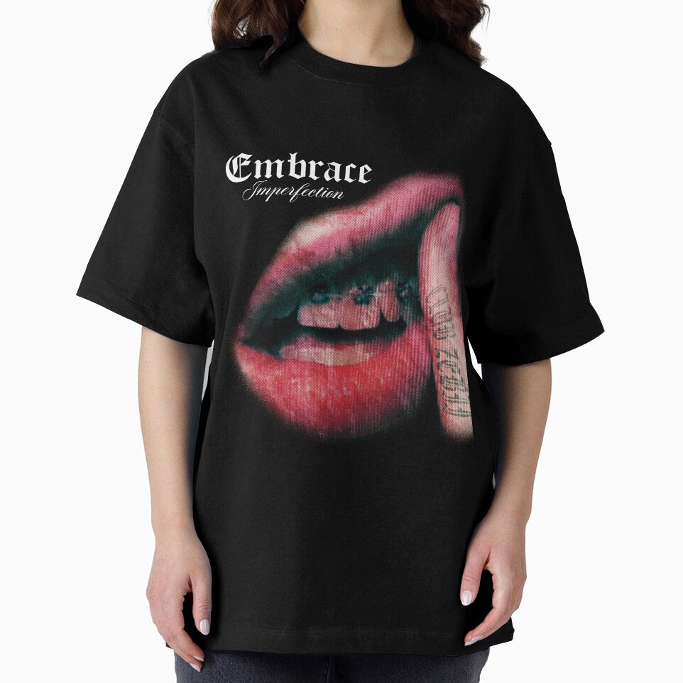 Y2K grunge graphic tee by ZebiiDesigns