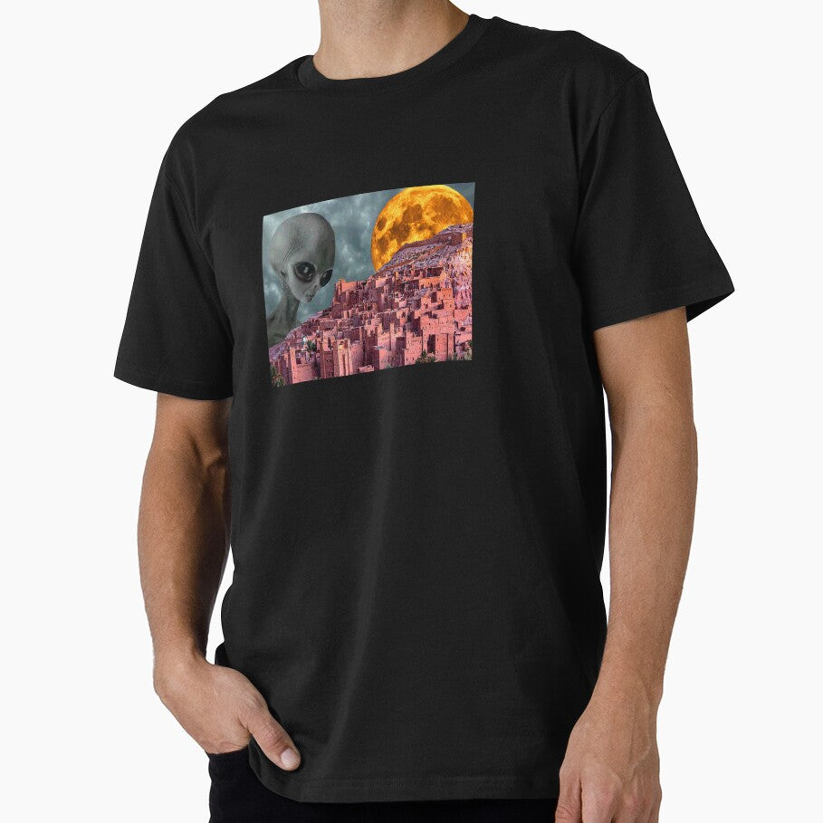 Observant alien by HavelinMaking T-Shirts, Hoodie, Sweatshirt | BlankRebels.com (Image 1)