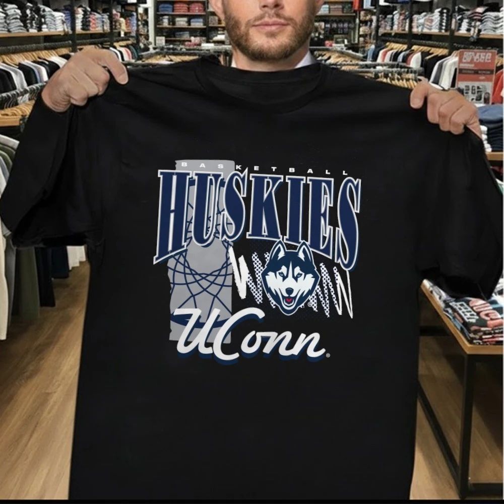 UConn Huskies Men’s Basketball Graphic Tri-Blend T-Shirt
