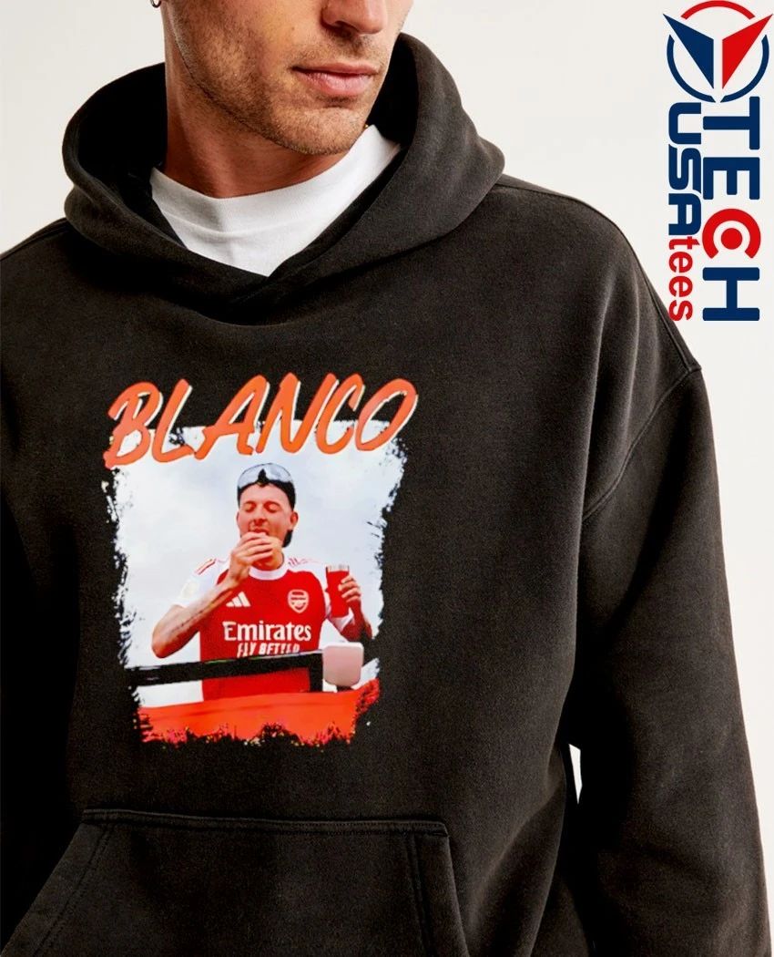 Blanco Ben White Arsenal eating a burger shirt