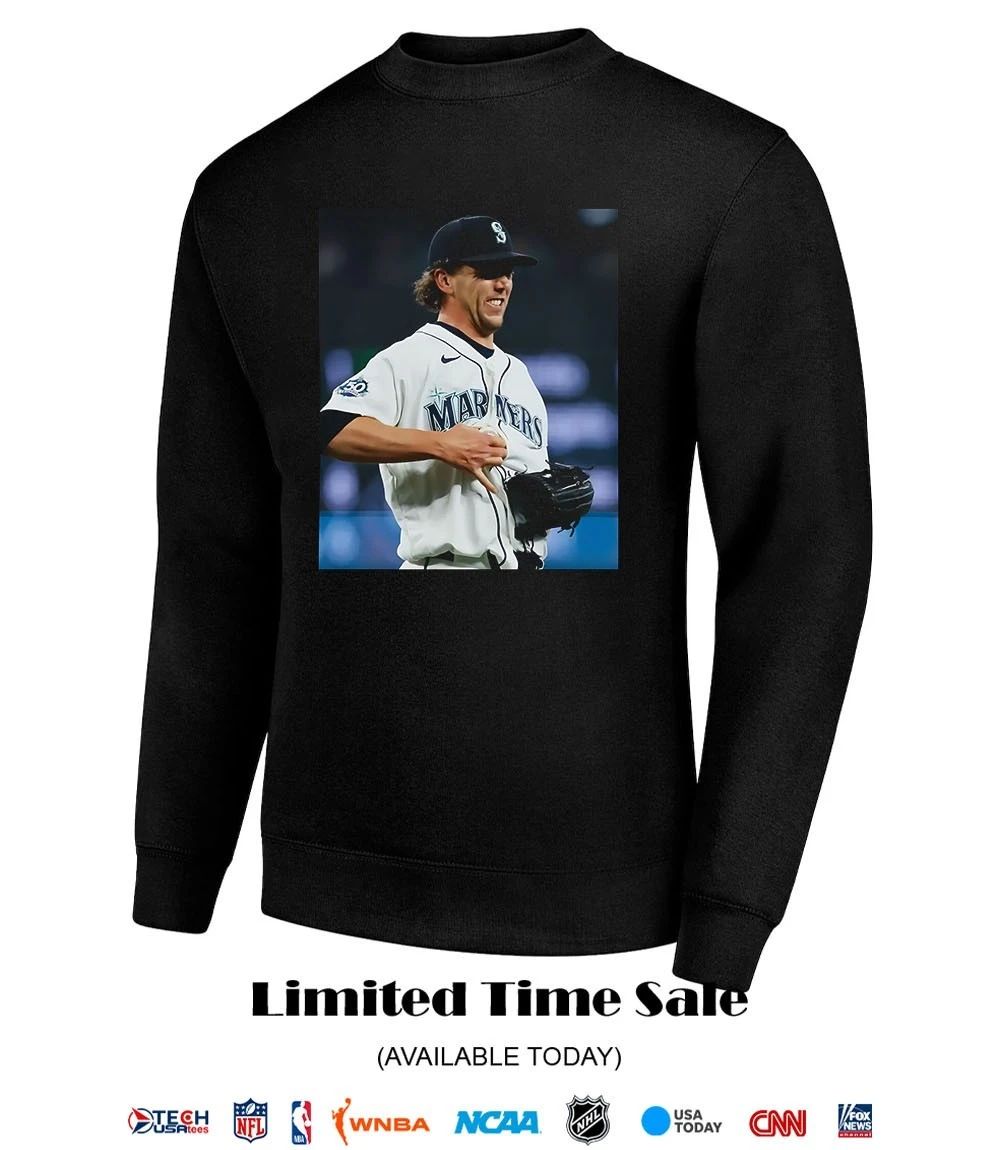 Catch ball in Logan Gilbert Seattle Mariners shirt